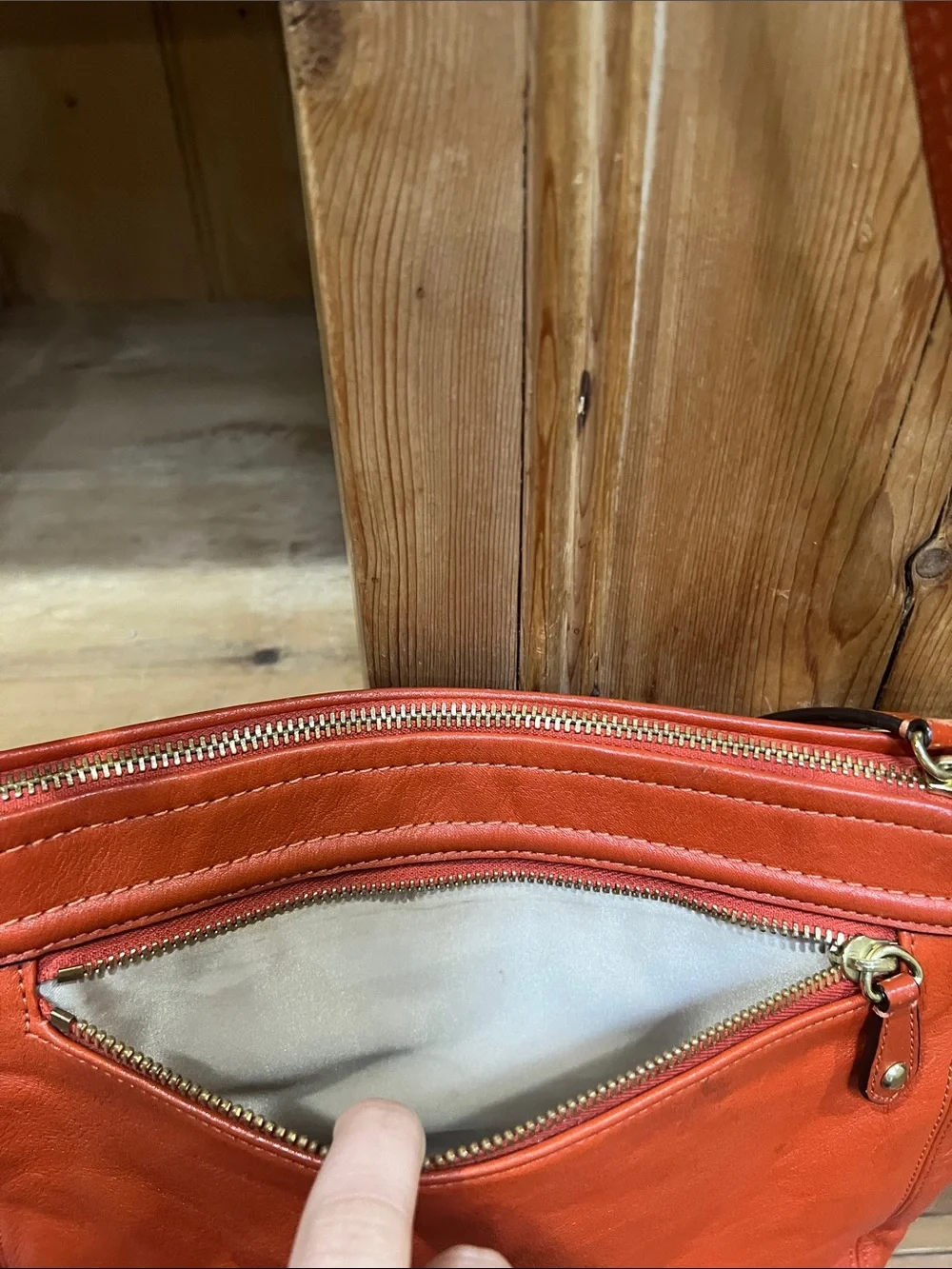 Coach F20114 Ashley Leather Hobo Bag